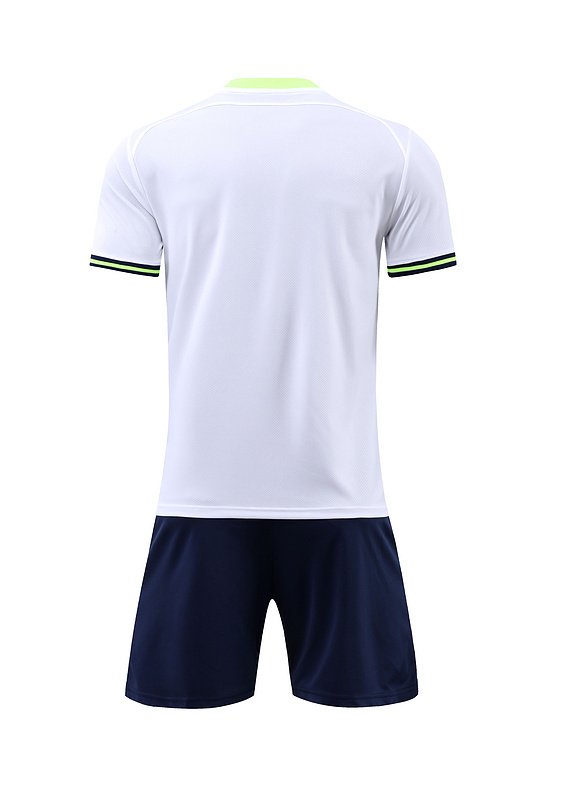 2026 High-Quality Men's Football Shirt T-Shirt Thai Football Set Retro Football Team T-Shirt Sportswear